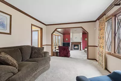 7517 Pheasant Drive, Lakewood, IL 60014 - Photo 8