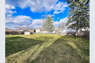 357 N Pioneer Drive, Addison, IL 60101 - Photo 24