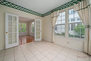 251 Lenox Ln, Mundelein, IL 60060 - Photo 10