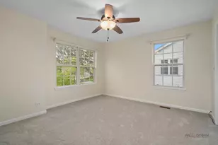251 Lenox Ln, Mundelein, IL 60060 - Photo 34