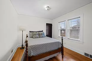 1324 Hickory St, Waukegan, IL 60085 - Photo 10