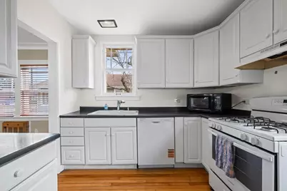 1324 Hickory Street, Waukegan, IL 60085 - Photo 8