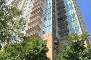 1640 Maple Ave, Evanston, IL 60201 - Photo 1