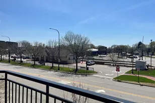 40 E Northwest Hwy, Mount Prospect, IL 60056 - Photo 12
