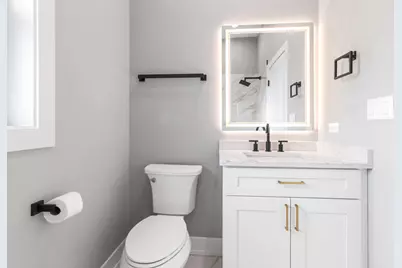 2411 N 77th Avenue, Elmwood Park, IL 60707 - Photo 18