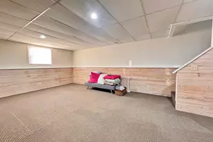 406 N Clover Ct, Dixon, IL 61021 - Photo 10