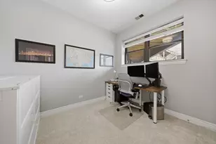 1054 W Armitage Ave, Chicago, IL 60614 - Photo 16