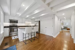 1054 W Armitage Ave, Chicago, IL 60614 - Photo 6