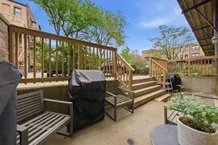 1054 W Armitage Ave, Chicago, IL 60614 - Photo 20