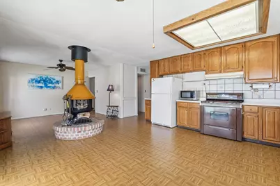 1640 E Andover Drive, Hanover Park, IL 60133 - Photo 8