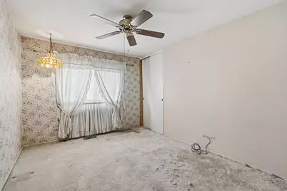 1640 E Andover Drive, Hanover Park, IL 60133 - Photo 14