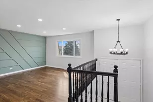 112 Placid Ave, Glendale Heights, IL 60139 - Photo 2