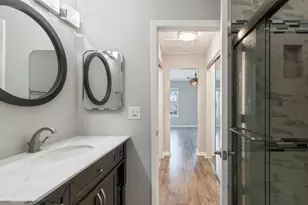 1233 S Wellington Ct, Buffalo Grove, IL 60089 - Photo 12