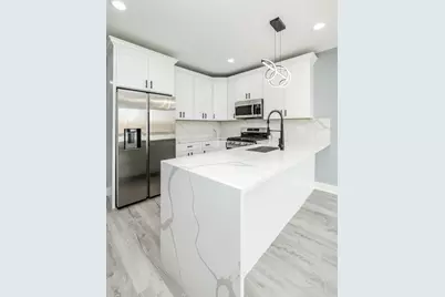 1134 S California Avenue, Chicago, IL 60612 - Photo 2