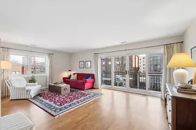 215 Marengo Avenue #3A, Forest Park, IL 60130 - Photo 2