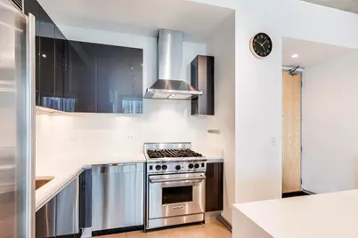 600 N Fairbanks Court #2803, Chicago, IL 60611 - Photo 14