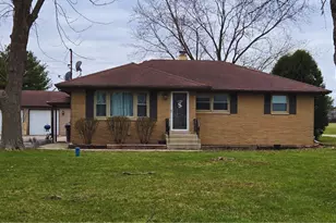 24024 S Volbrecht Rd, Crete, IL 60417 - Photo 1