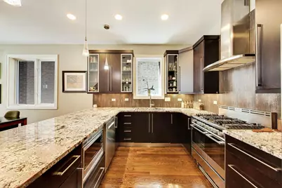 1632 W Julian Street #1W, Chicago, IL 60622 - Photo 8