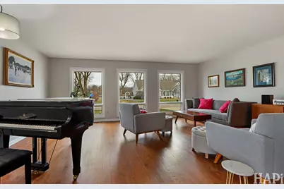 35399 N Donald Court, Ingleside, IL 60041 - Photo 4