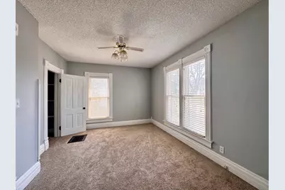 706 S Hennepin Avenue, Dixon, IL 61021 - Photo 10