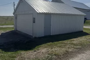 19381 Luther Rd, Sterling, IL 61081 - Photo 22