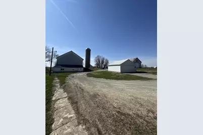 19381 Luther Road, Sterling, IL 61081 - Photo 30