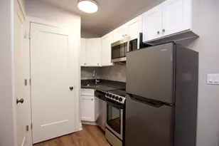 640 W Wrightwood Ave, Chicago, IL 60614 - Photo 2