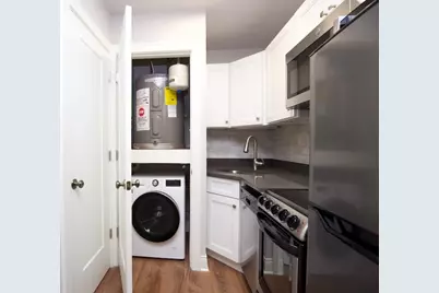 640 W Wrightwood Avenue #115, Chicago, IL 60614 - Photo 4