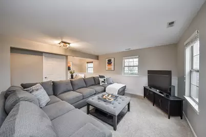 27W753 S Meadowview Drive #1, Winfield, IL 60190 - Photo 4