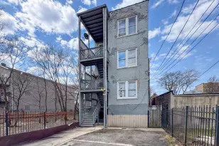 1313 S Karlov Ave, Chicago, IL 60623 - Photo 4