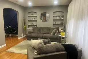 10411 S Vernon Ave, Chicago, IL 60628 - Photo 4