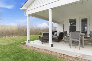 3279 Oak Creek Ln, Aurora, IL 60503 - Photo 24