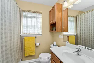 6034 Grove Ct, Morton Grove, IL 60053 - Photo 14