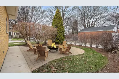 6034 Grove Court, Morton Grove, IL 60053 - Photo 2