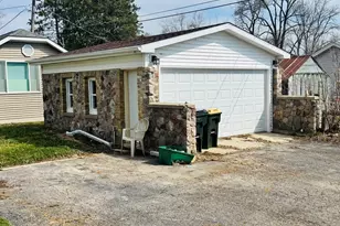 42129 N 2nd Ave, Antioch, IL 60002 - Photo 16