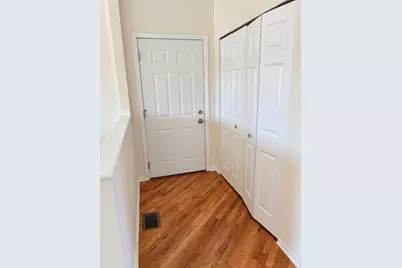 8010 S Ridgeland Avenue #1D, Chicago, IL 60617 - Photo 10