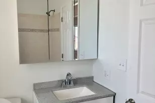 8010 S Ridgeland Ave, Chicago, IL 60617 - Photo 12