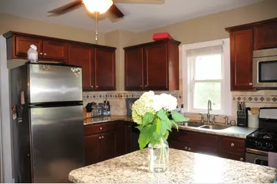 101 Horne Street, Saint Charles, IL 60174 - Photo 2