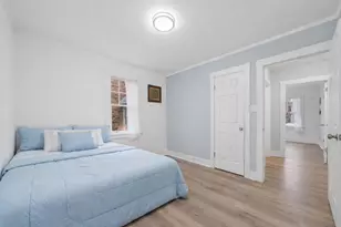 302 Hubbard Ave, Elgin, IL 60123 - Photo 16