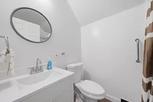 302 Hubbard Ave, Elgin, IL 60123 - Photo 20