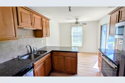 54 Plymouth Court #102D, Naperville, IL 60565 - Photo 4