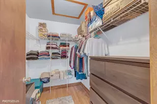 208 Westminster Ct, Schaumburg, IL 60193 - Photo 10