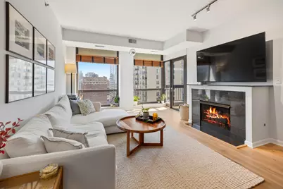 1212 N Wells Street #1602, Chicago, IL 60610 - Photo 2