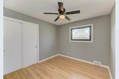 353 W Hickory Street, Chicago Heights, IL 60411 - Photo 14