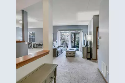 3135 Town Square Drive #104, Rolling Meadows, IL 60008 - Photo 2