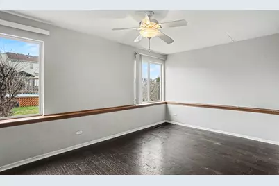 909 Mission Boulevard, Joliet, IL 60436 - Photo 4