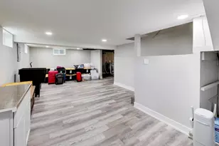 321 S Gilbert Ave, La Grange, IL 60525 - Photo 18