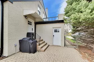 321 S Gilbert Ave, La Grange, IL 60525 - Photo 24