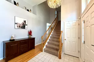 2123 Skylane Dr, Naperville, IL 60564 - Photo 2