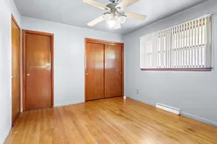 2916 School St, Rockford, IL 61101 - Photo 4